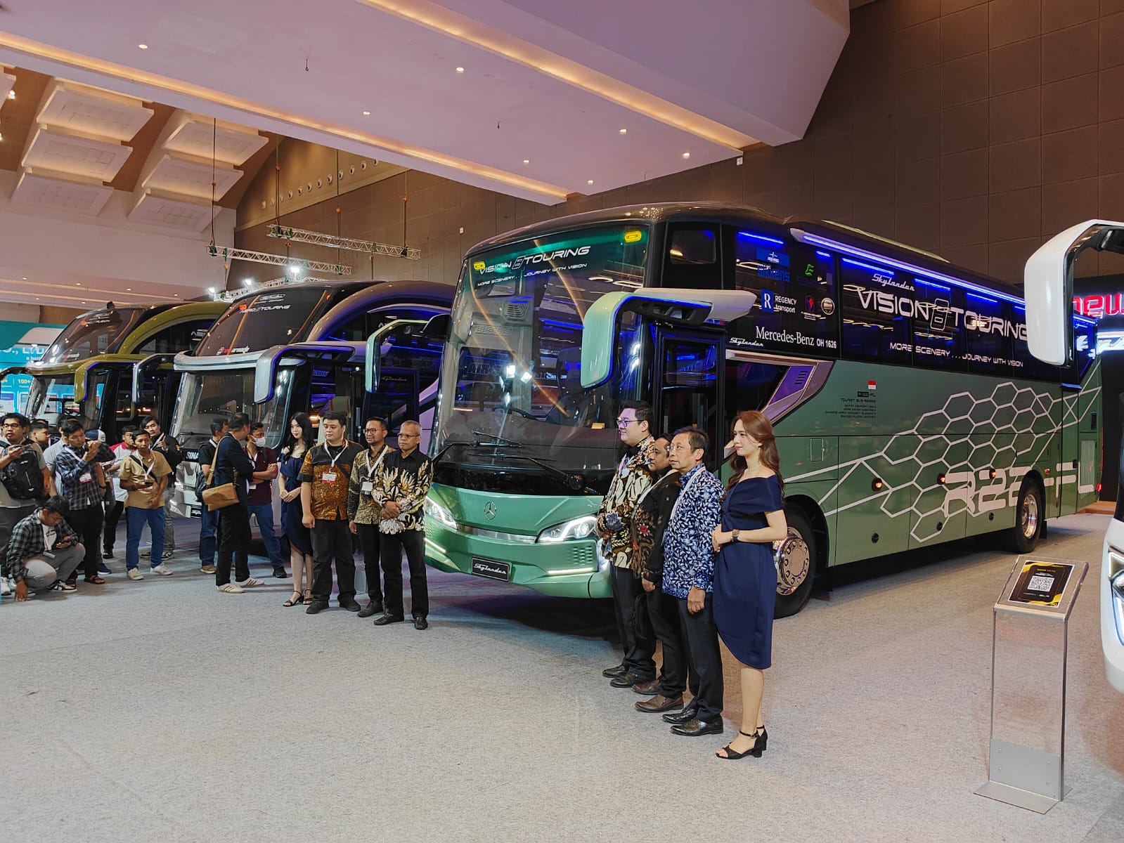 Busworld Southeast Asia 2024 Resmi Dibuka, Banyak Model Baru