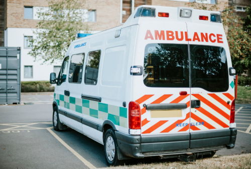 Mengenal Lebih Dekat Mobil Apa Saja yang Cocok Dijadikan Ambulance?