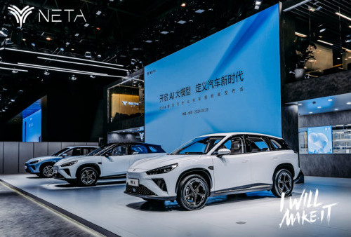 Mobil Listrik NETA L Meluncur di Beijing International Automotive Exhibition Show 2024